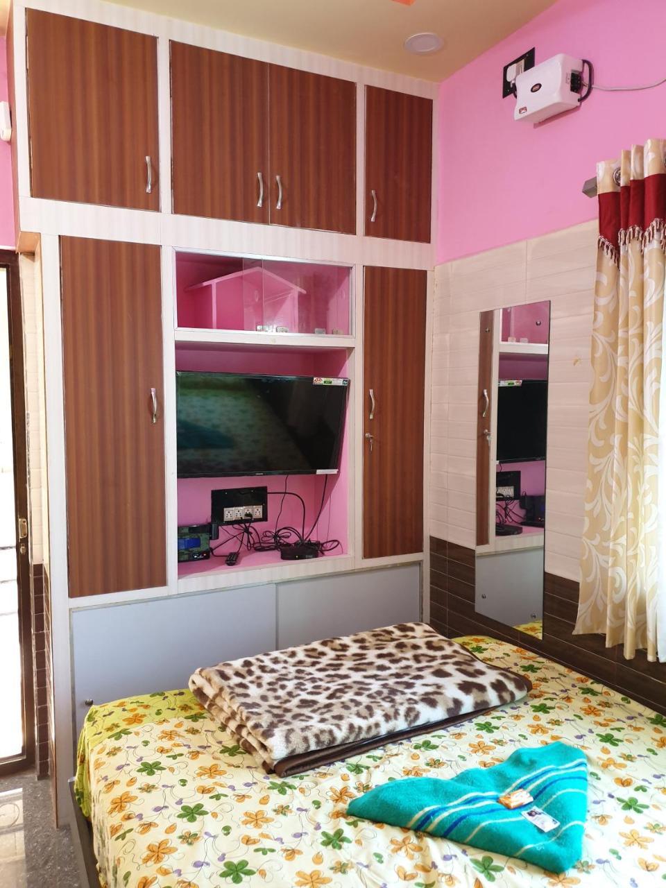 Rks Homestay Hampi Extérieur photo